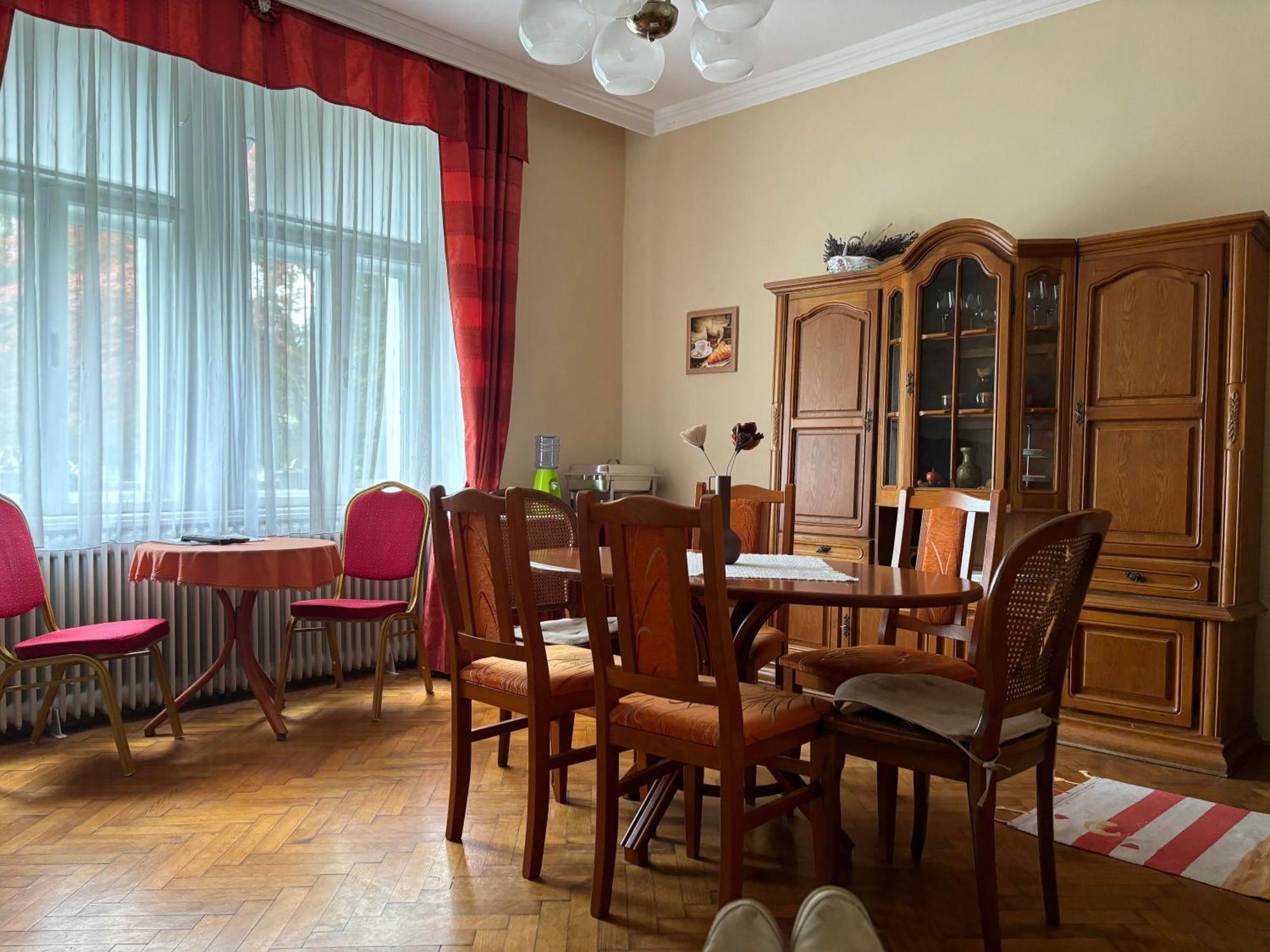 Szalay Villa Veszprem Exterior photo